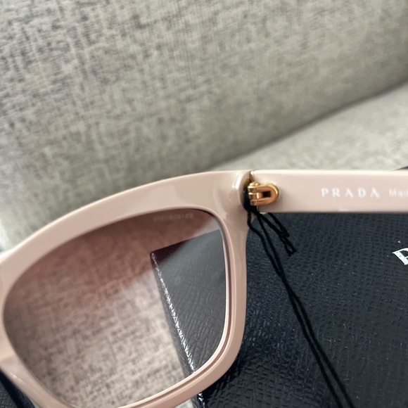 Prada Sunglasses - Picture 6 of 10